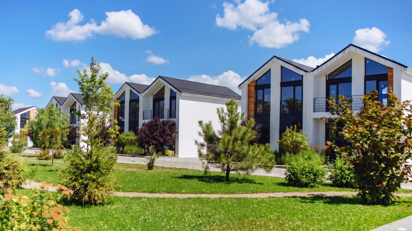 Дуплекс York 95 м² у Gardd House – просторе житло з панорамними вікнами та власною ділянкою